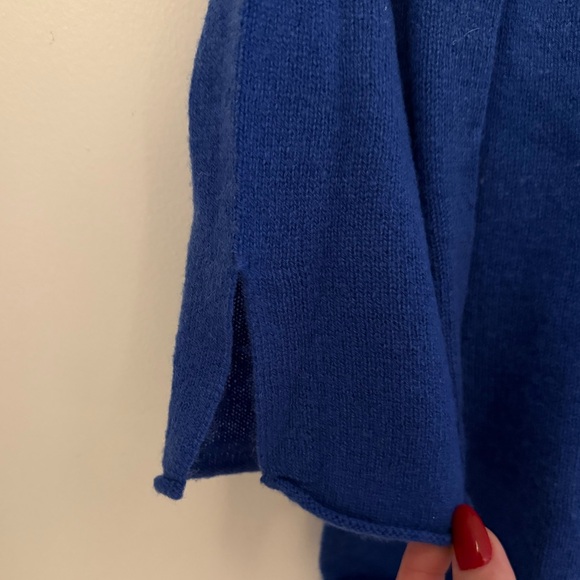 Claudia Nichole 100% Cashmere Sweater - Picture 4 of 6